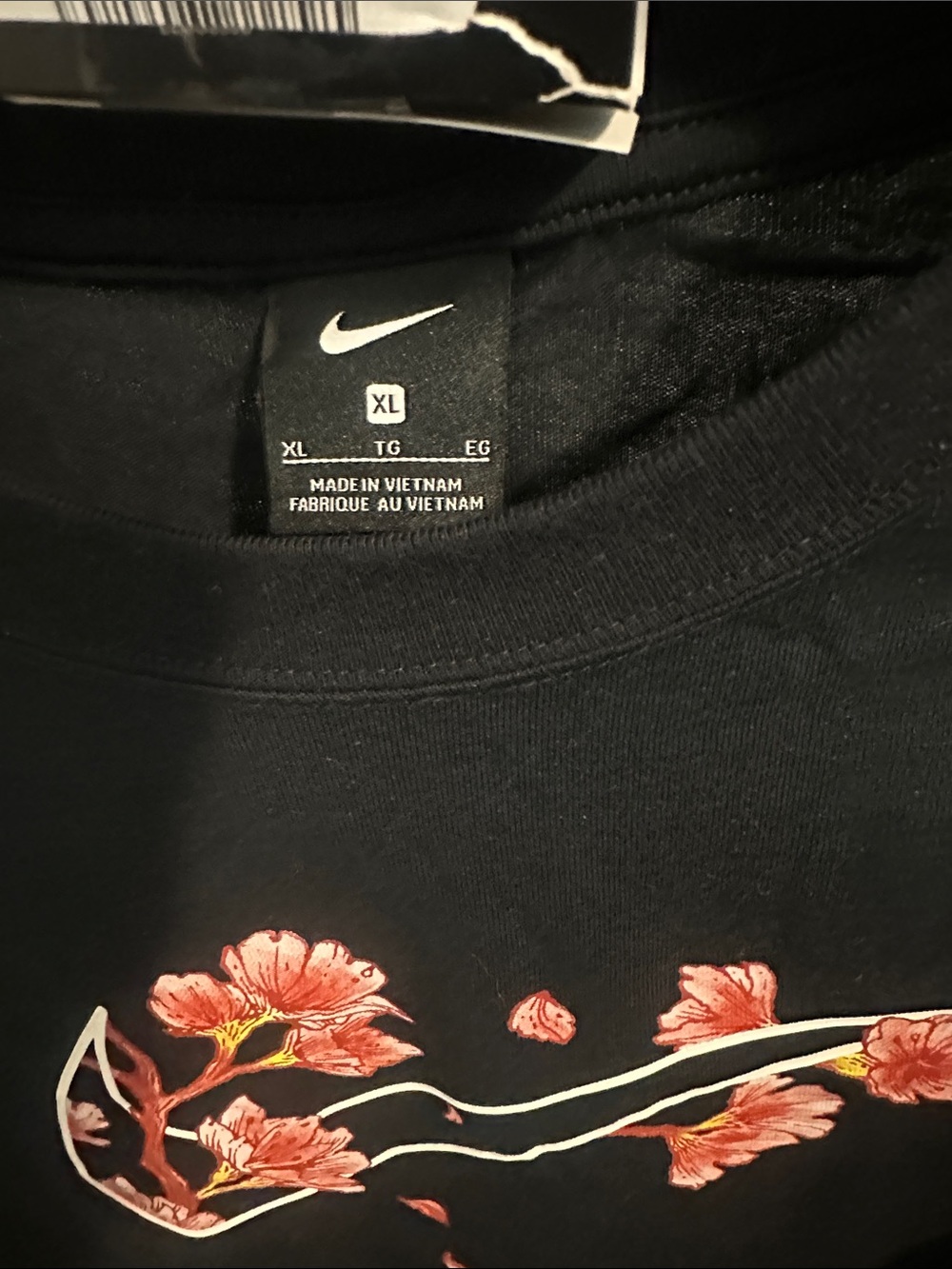 Nike Black Short-Sleeve Tee with Pink Floral Swoosh - Picture 4 of 4